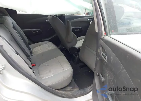 2012 Chevrolet Sonic 1Ls z USA, uszkodzony, nr VIN 1G1JB6SH6C4153749